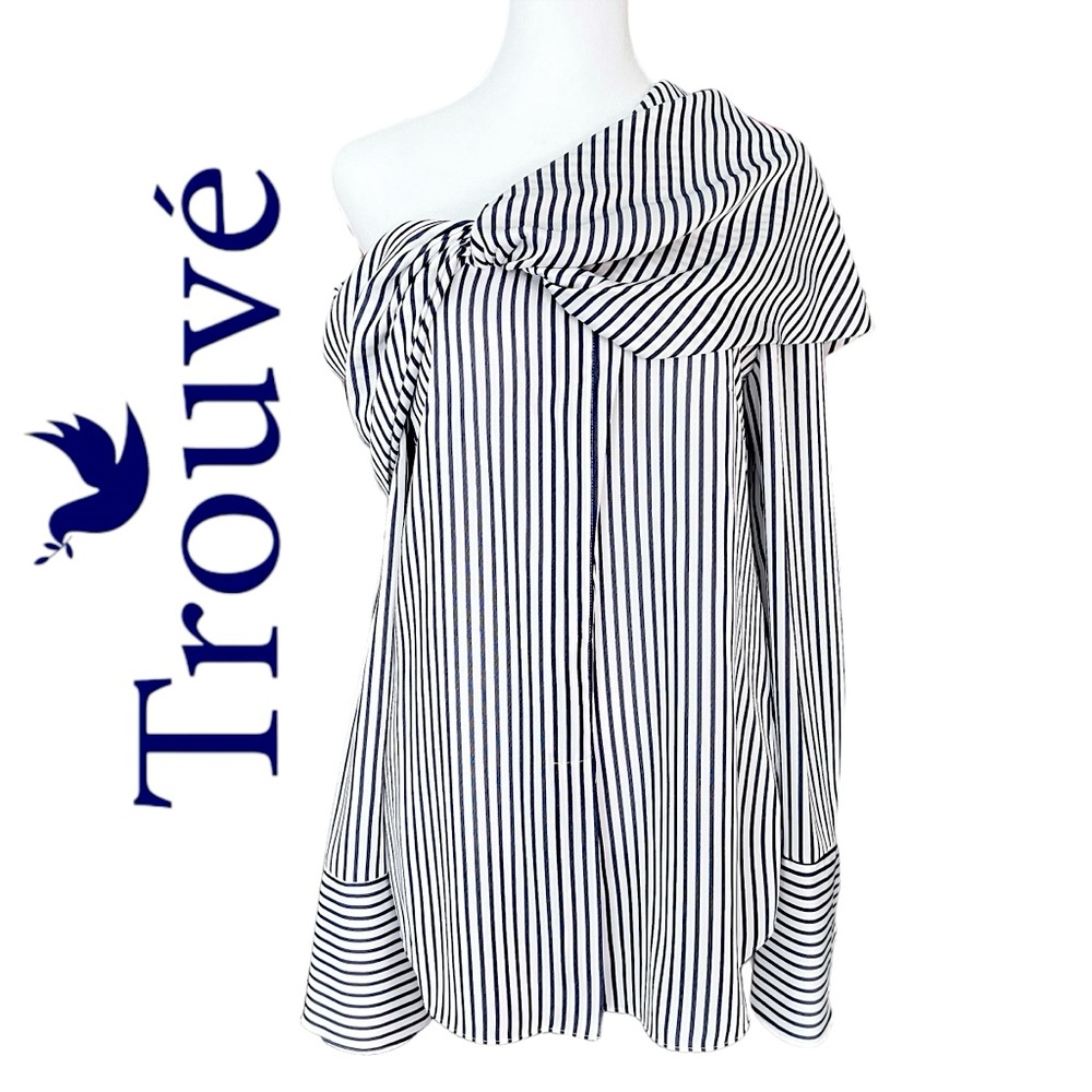 TROUVÉ NAUTICAL ASYMMETRICAL SHOULDER DROP TWIST SCARF BELL CUFF